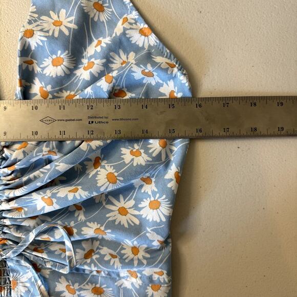 Milk & Honey Women's Blue Daisy Gathered Front Elastic Back Halter Top Medium - Picture 4 of 7